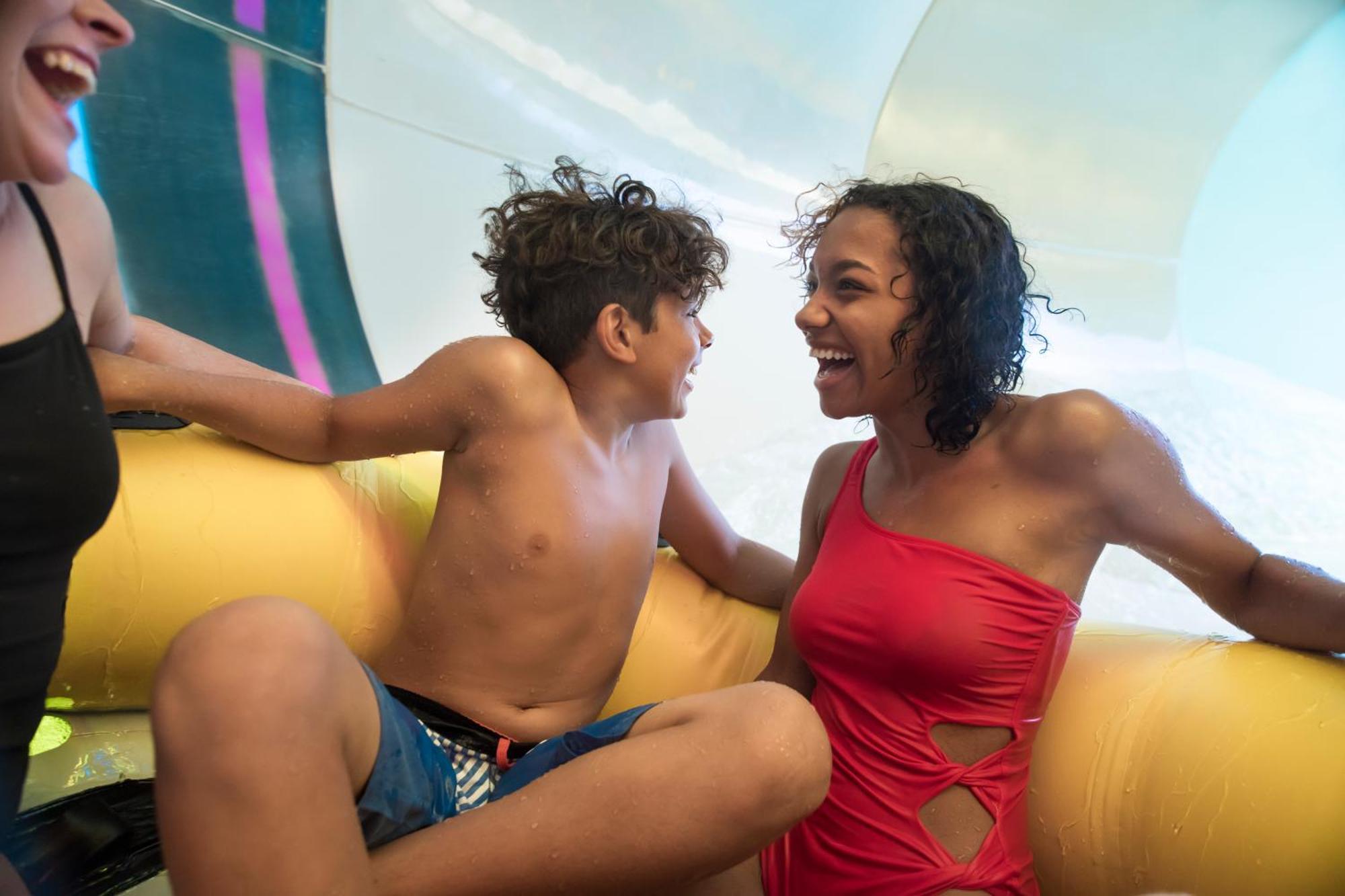 Great Wolf Lodge New England แลมสเตอร์ ภายนอก รูปภาพ